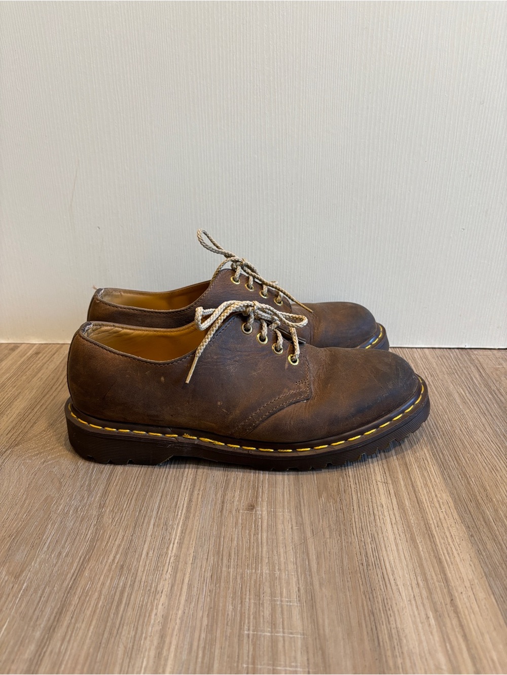 Vtg 90s Doc Martens 1561/59 Oxford Shoes Brown Leather England Mens Size 9